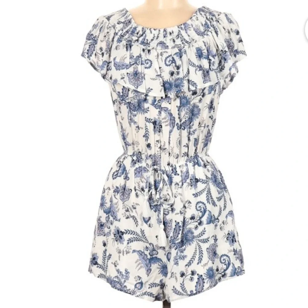 Band of Gypsies Blue White Floral Paisley Ruffle Off Shoulder Romper M Coastal